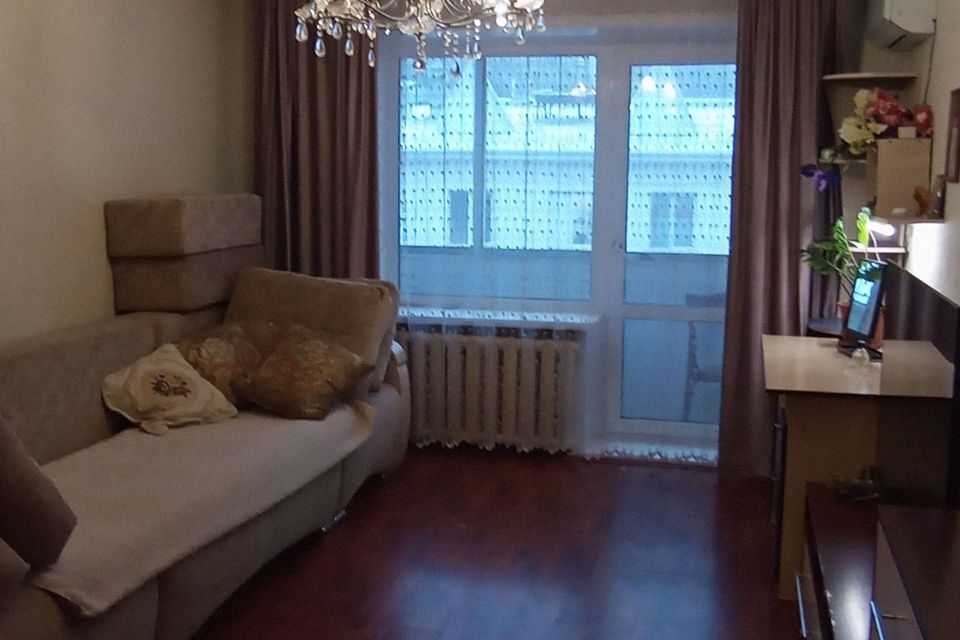 Продаётся 3-комнатная квартира, 58.4 м²