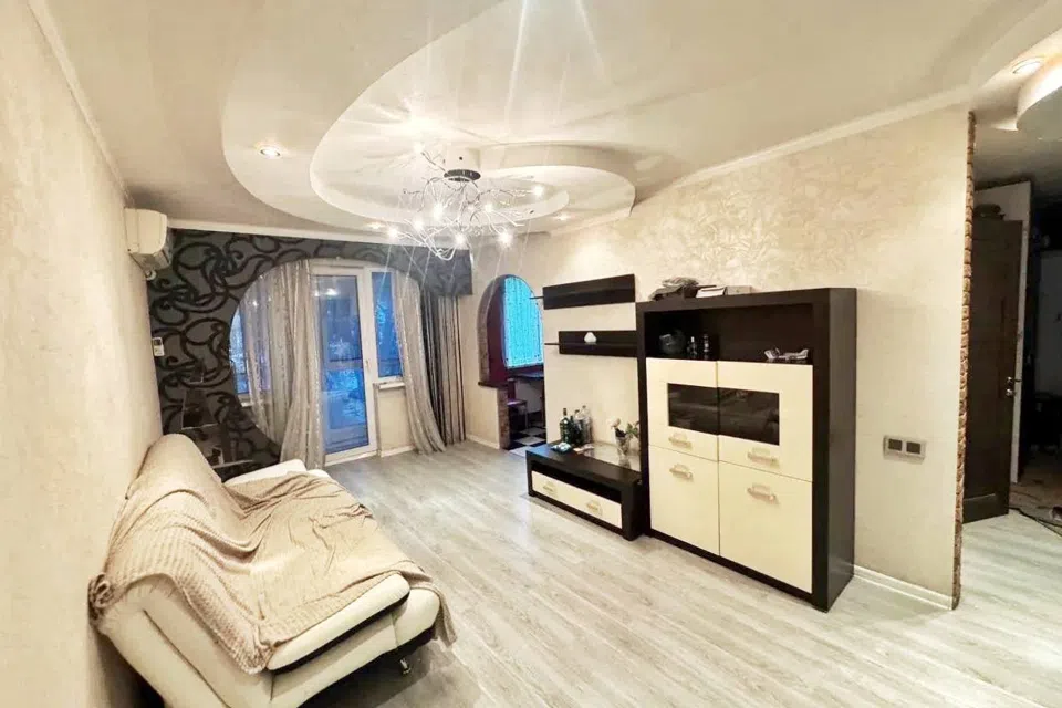 Продаётся 2-комнатная квартира, 47.5 м²