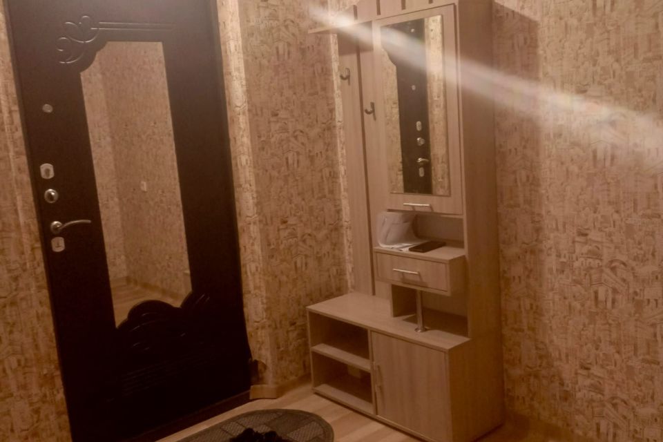 Сдаётся 2-комнатная квартира, 57 м²
