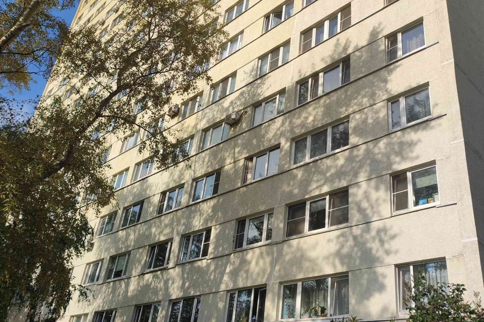 Продаётся 4-комнатная квартира, 70.9 м²