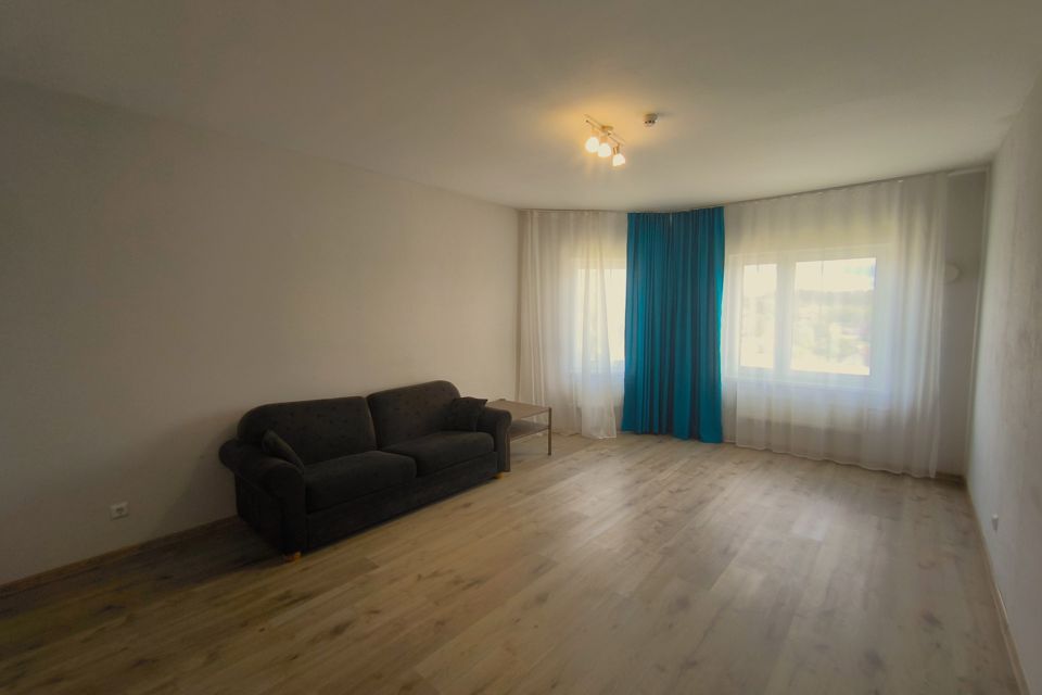 Продаётся 2-комнатная квартира, 62 м²