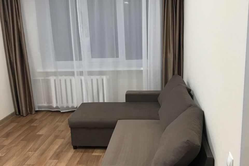 Продаётся 4-комнатная квартира, 64 м²