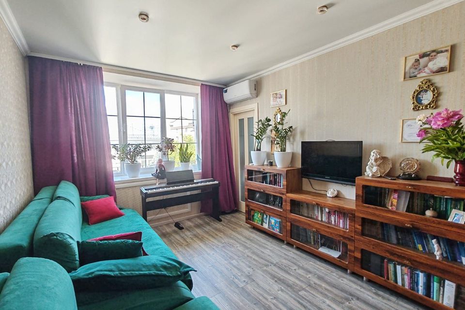 Продаётся 3-комнатная квартира, 43 м²