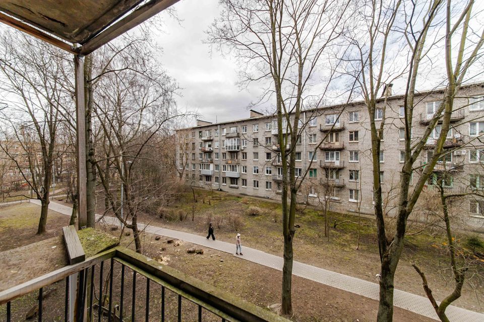 Продаётся 3-комнатная квартира, 54.76 м²
