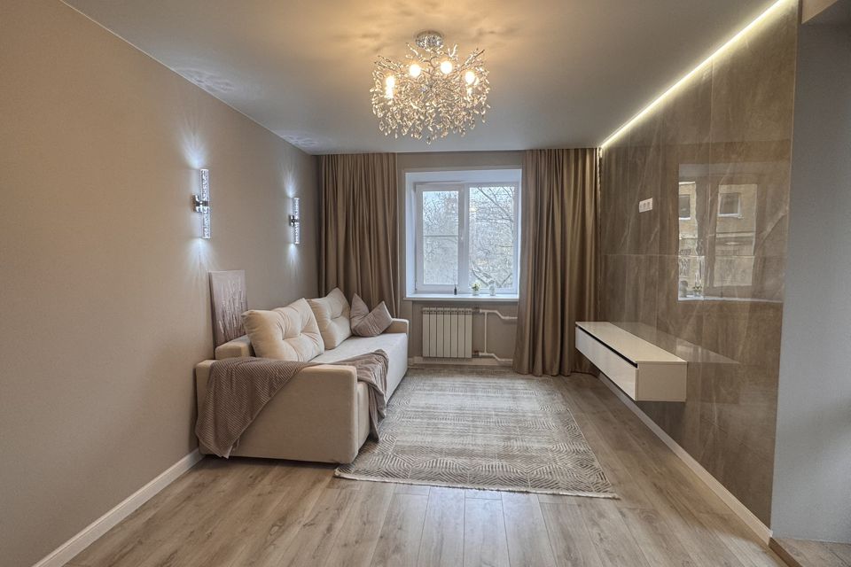 Продаётся 2-комнатная квартира, 42.5 м²