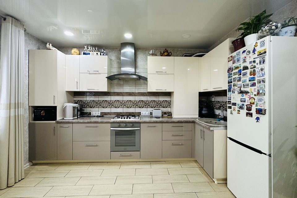 Продаётся 1-комнатная квартира, 44.8 м²