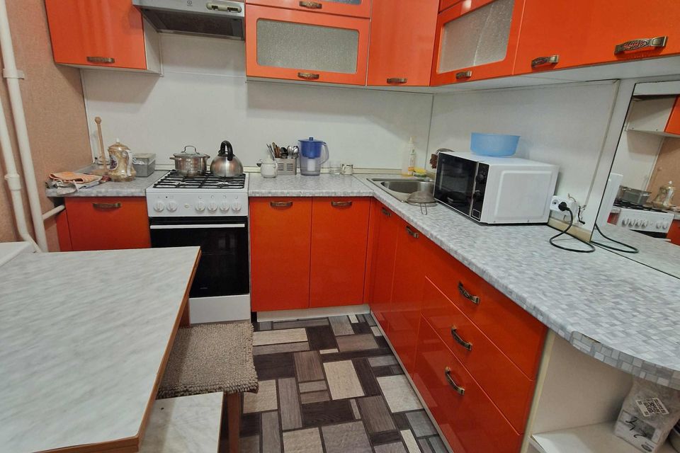 Продаётся 3-комнатная квартира, 59.7 м²
