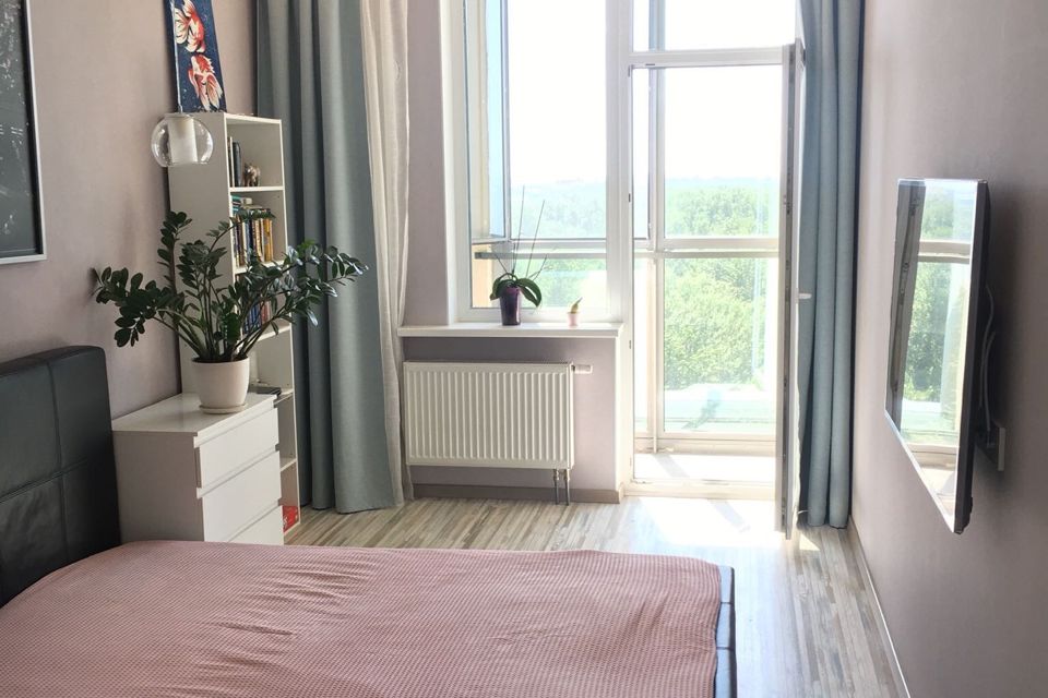 Продаётся 1-комнатная квартира, 42.2 м²
