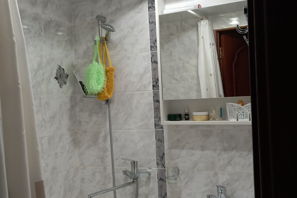 Продаётся 4-комнатная квартира, 73.5 м²
