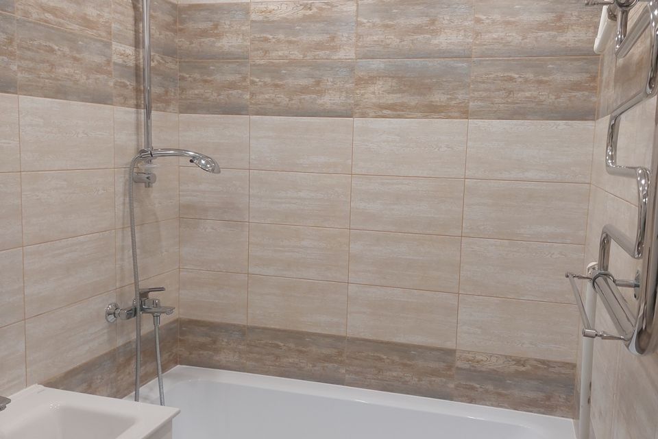 Продаётся 3-комнатная квартира, 56.1 м²