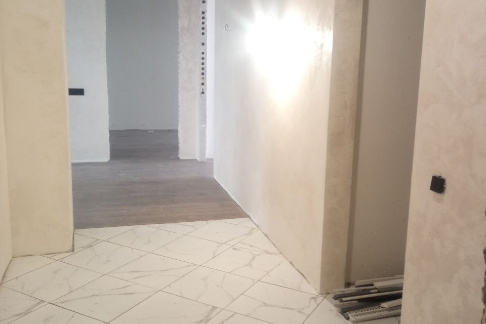 Продаётся 4-комнатная квартира, 111.3 м²