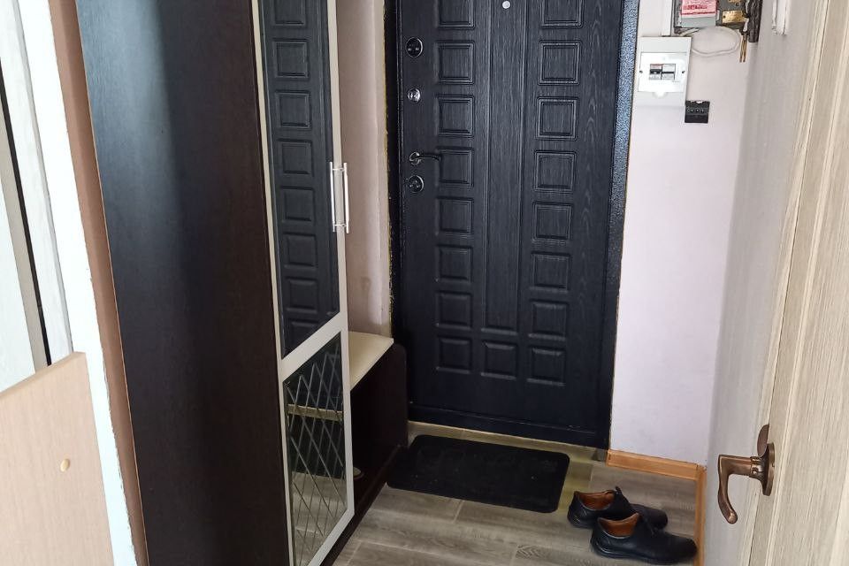 Продаётся 1-комнатная квартира, 35.8 м²