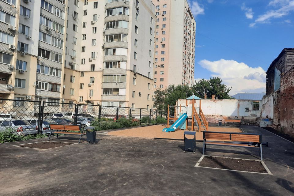 Продаётся 2-комнатная квартира, 64.4 м²