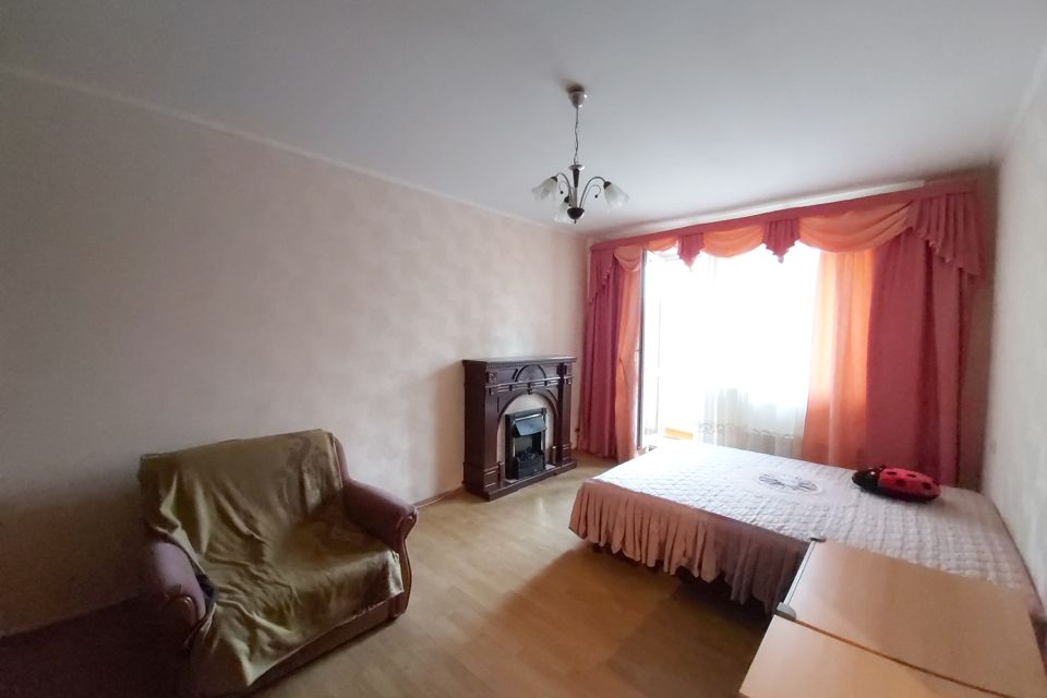 Продаётся 1-комнатная квартира, 37.9 м²