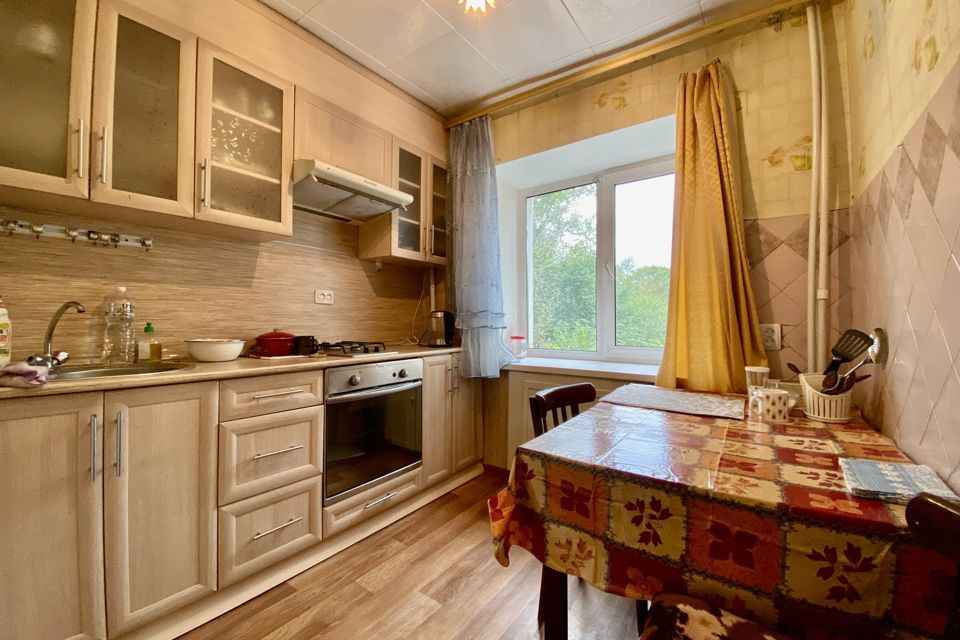 Продаётся 3-комнатная квартира, 55 м²