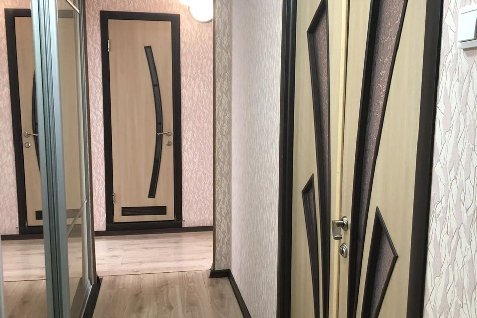 Продаётся 2-комнатная квартира, 57.3 м²