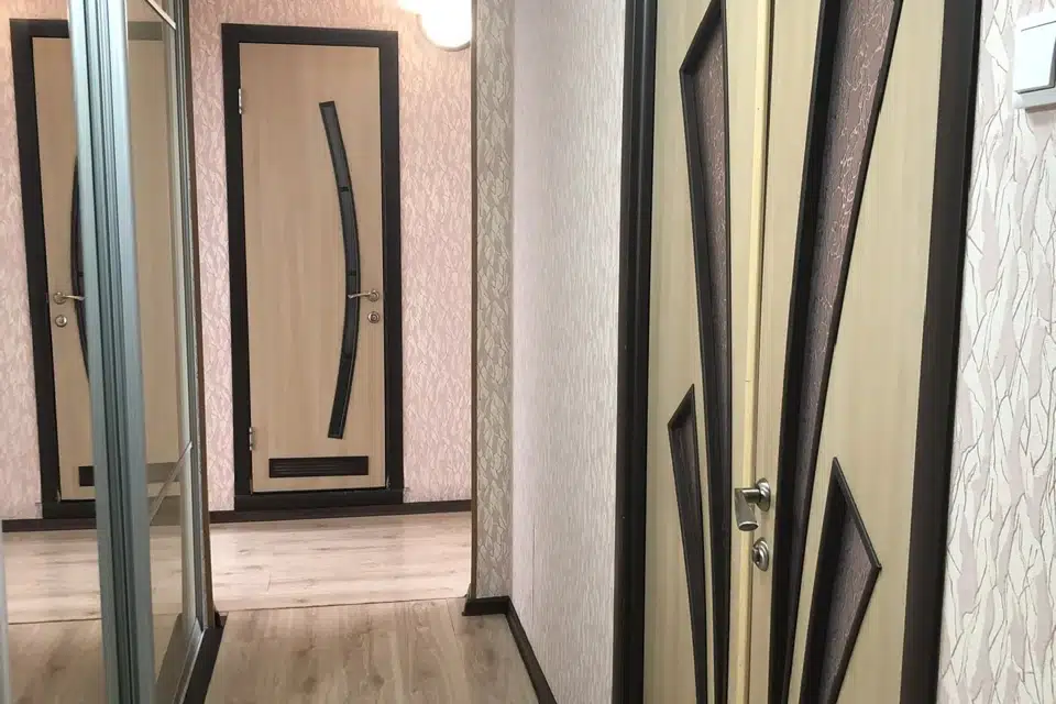 Продаётся 2-комнатная квартира, 57.3 м²