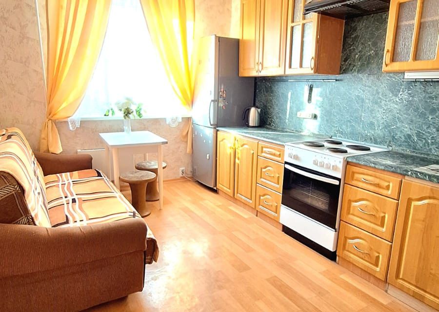 Продаётся 1-комнатная квартира, 46 м²