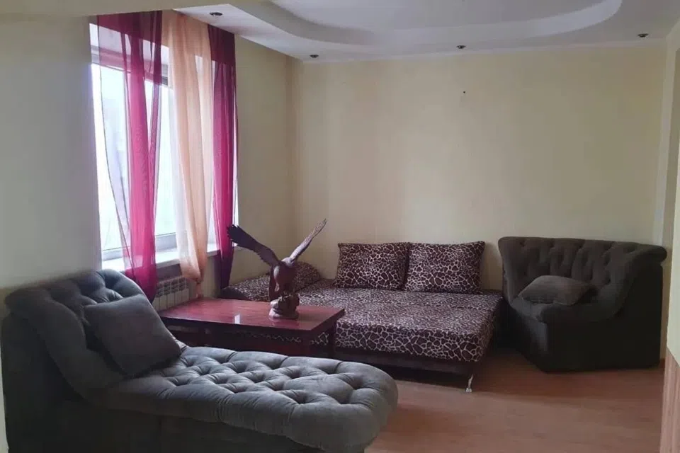 Продаётся 4-комнатная квартира, 86 м²