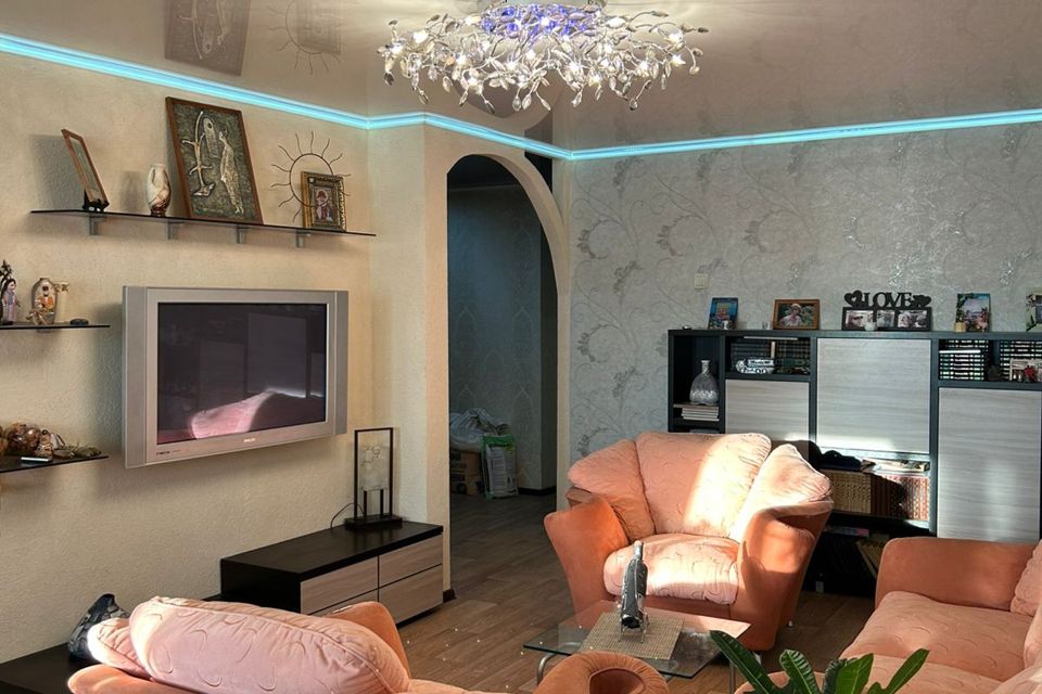 Продаётся 3-комнатная квартира, 74 м²