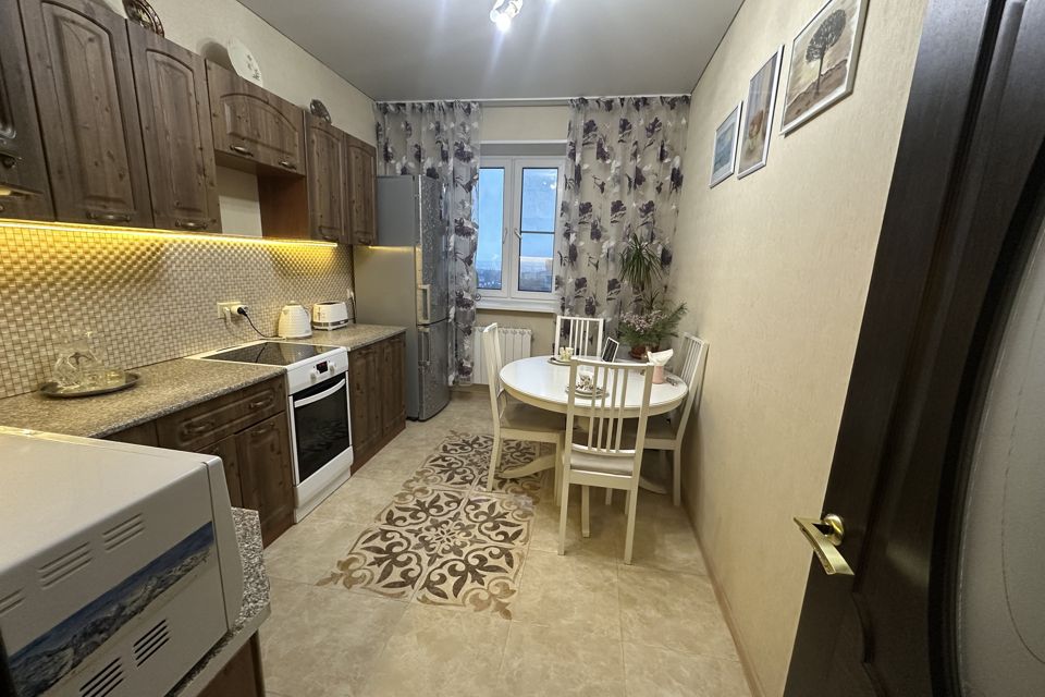 Продаётся 1-комнатная квартира, 41.1 м²