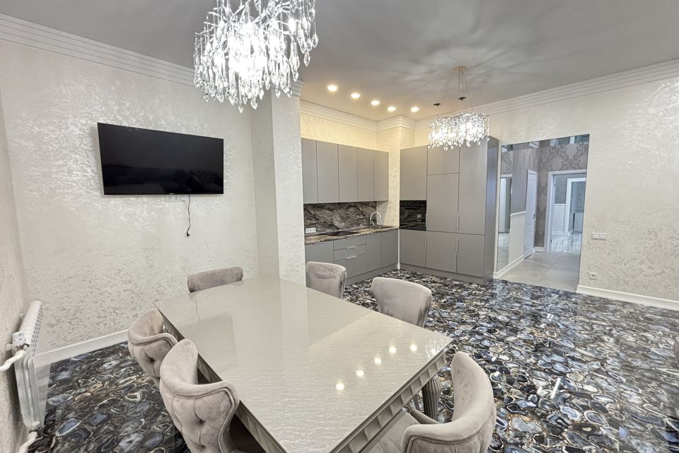 Продаётся 3-комнатная квартира, 83.3 м²