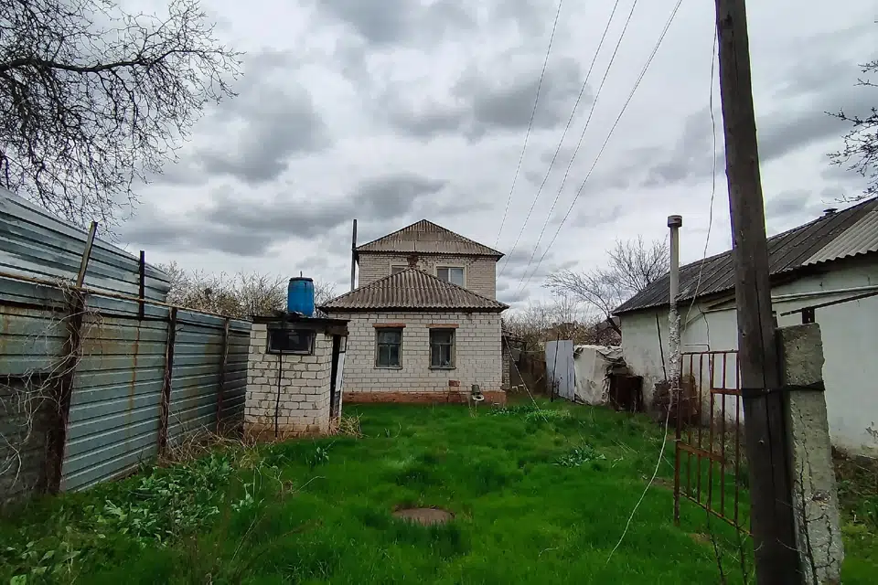 Продаётся 2-этажный дом, 150 м²