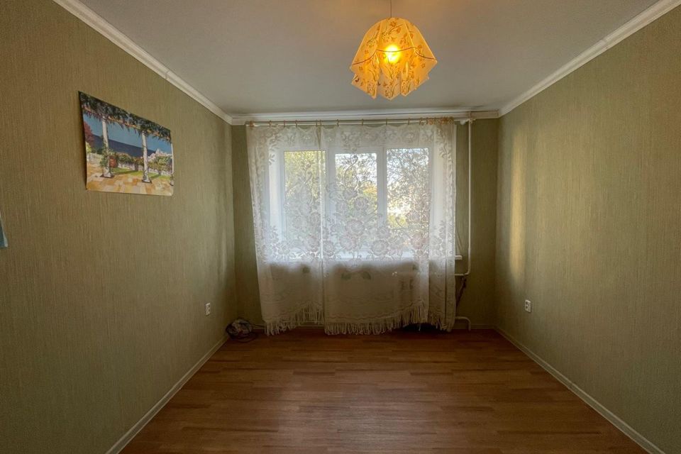 Продаётся 3-комнатная квартира, 58.9 м²