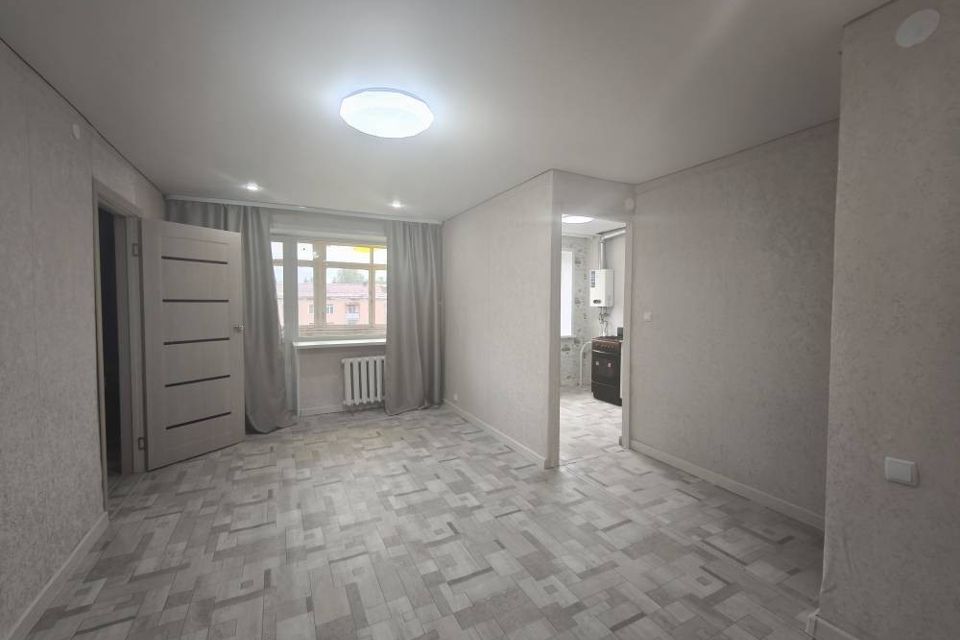 Продаётся 2-комнатная квартира, 43.2 м²