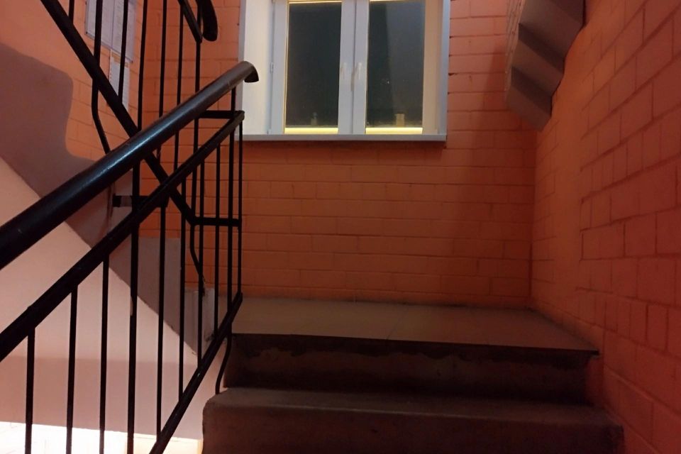 Продаётся 1-комнатная квартира, 42 м²