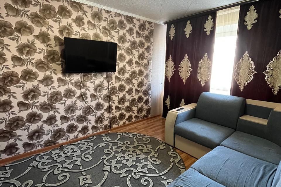 Продаётся 2-комнатная квартира, 43.6 м²