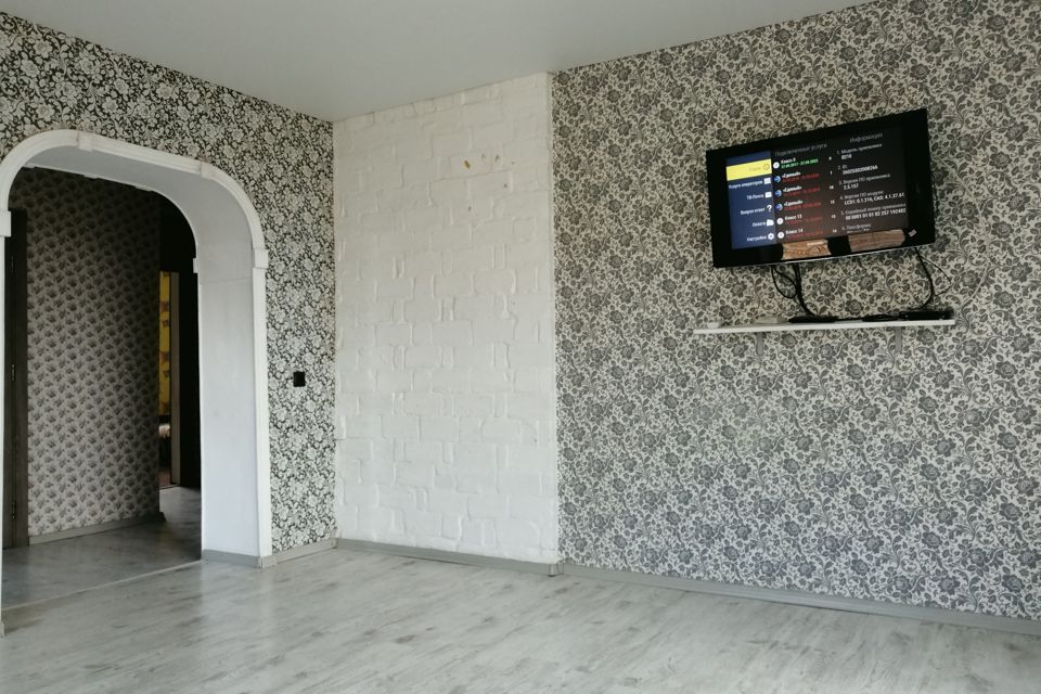 Продаётся 4-комнатная квартира, 98.2 м²