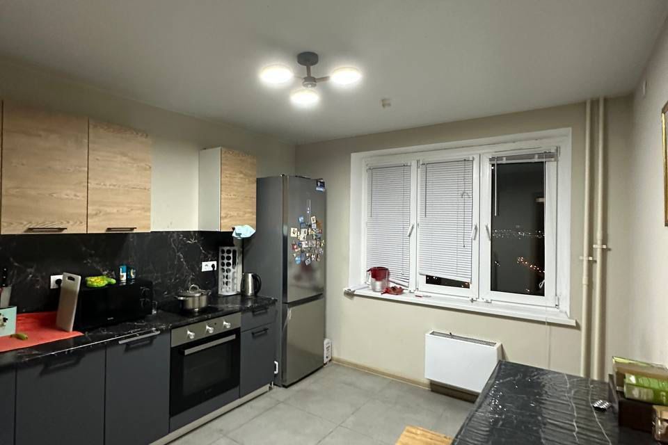 Продаётся 2-комнатная квартира, 55 м²