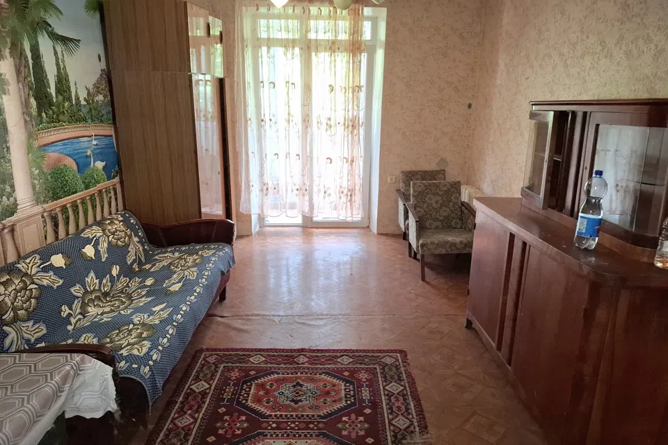 Продаётся 1-комнатная квартира, 38 м²