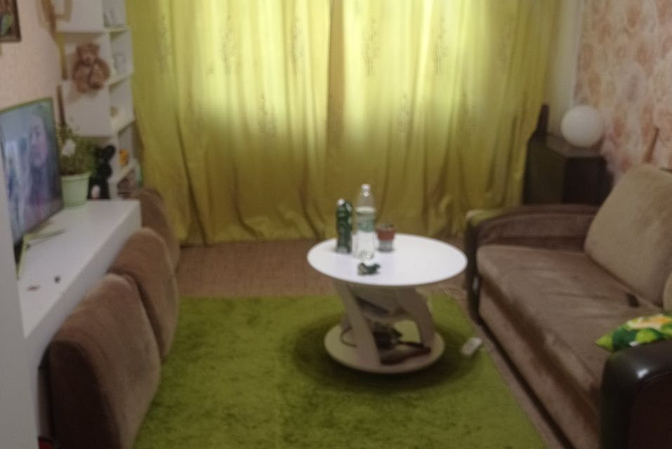 Продаётся 3-комнатная квартира, 65.2 м²