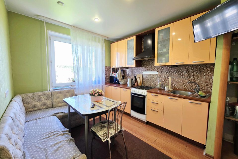 Продаётся 3-комнатная квартира, 63.6 м²