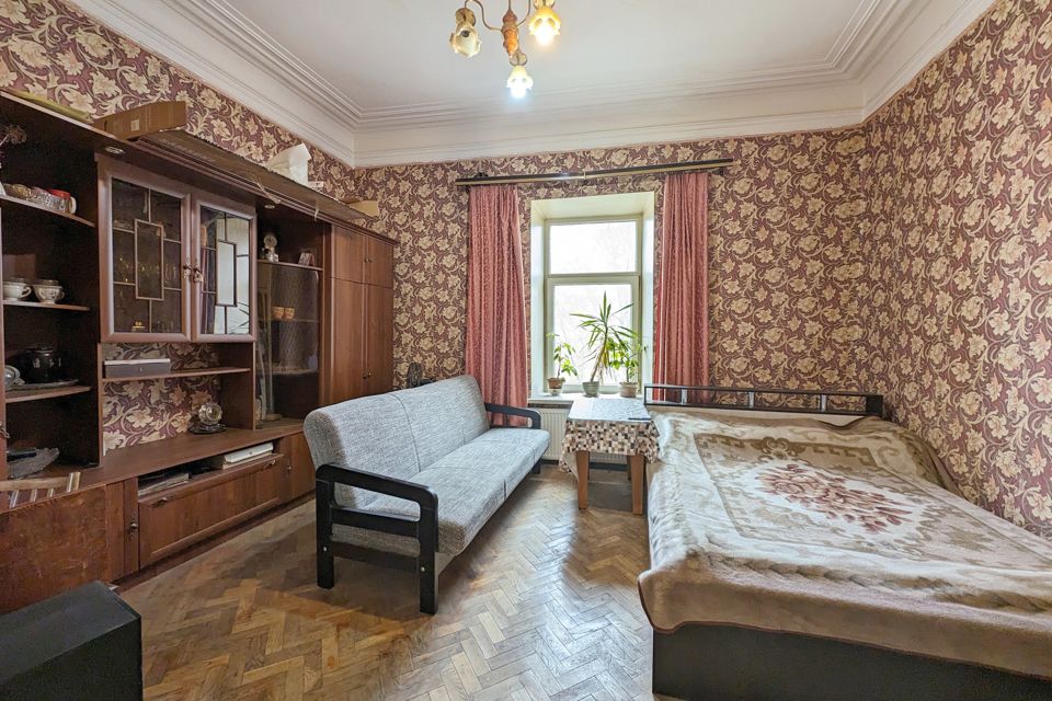 Продаётся 3-комнатная квартира, 99.8 м²