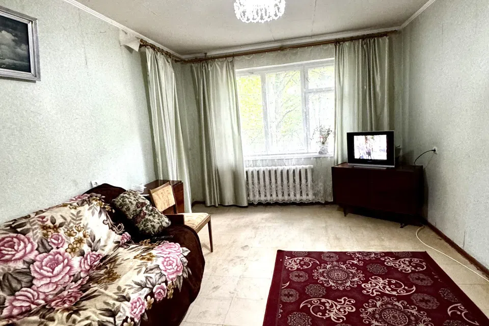 Продаётся 3-комнатная квартира, 72 м²