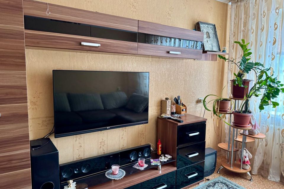 Продаётся 3-комнатная квартира, 65.9 м²