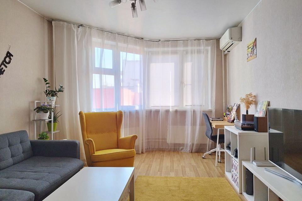 Продаётся 2-комнатная квартира, 58.5 м²