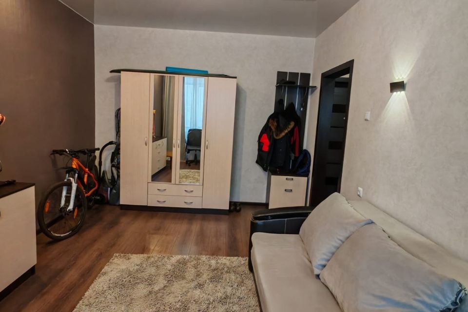 Продаётся 1-комнатная квартира, 34 м²