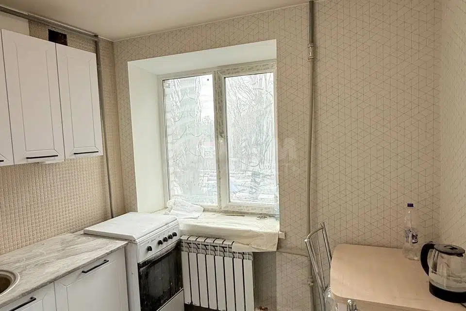 Продаётся 4-комнатная квартира, 63 м²