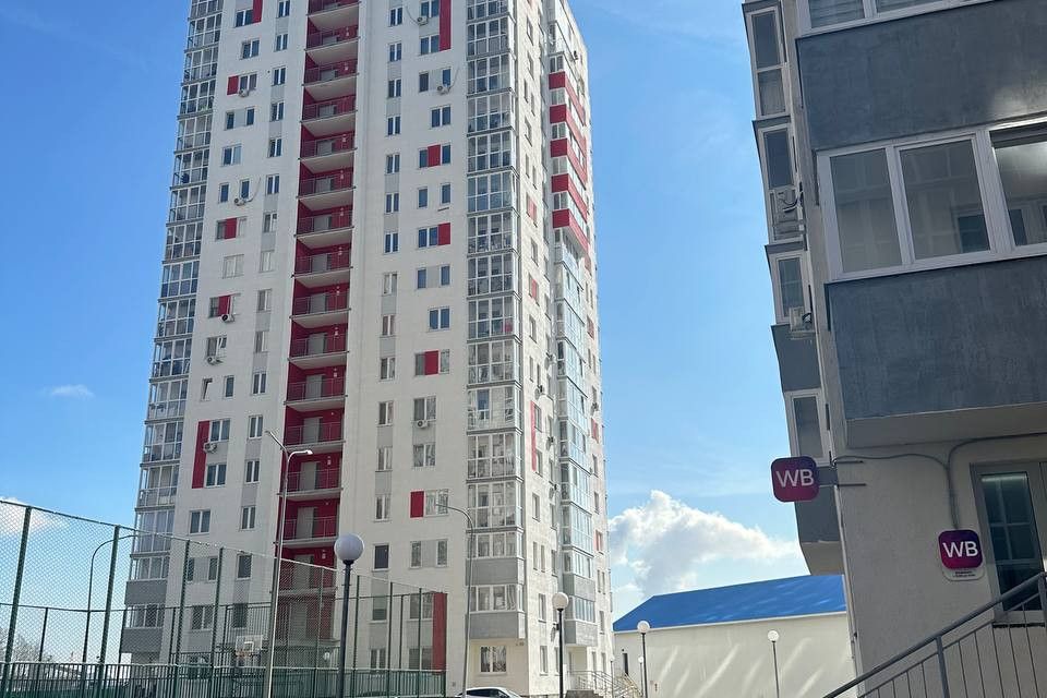 Продаётся 2-комнатная квартира, 82 м²