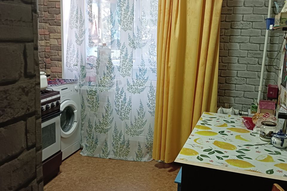 Продаётся 1-комнатная квартира, 35.2 м²