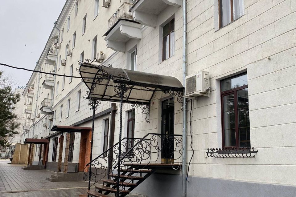 Продаётся 3-комнатная квартира, 75.9 м²