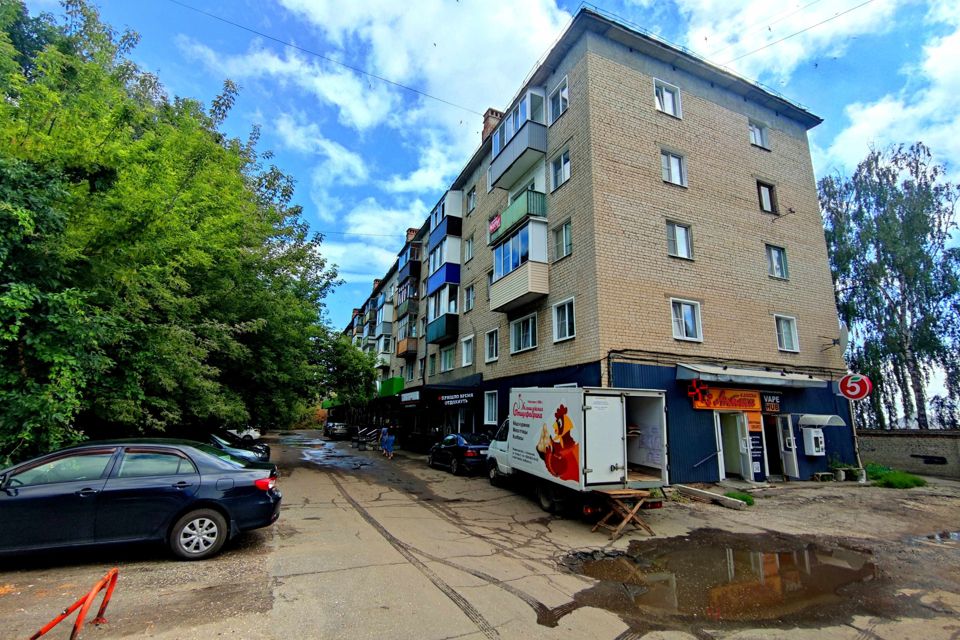Продаётся 3-комнатная квартира, 41.2 м²