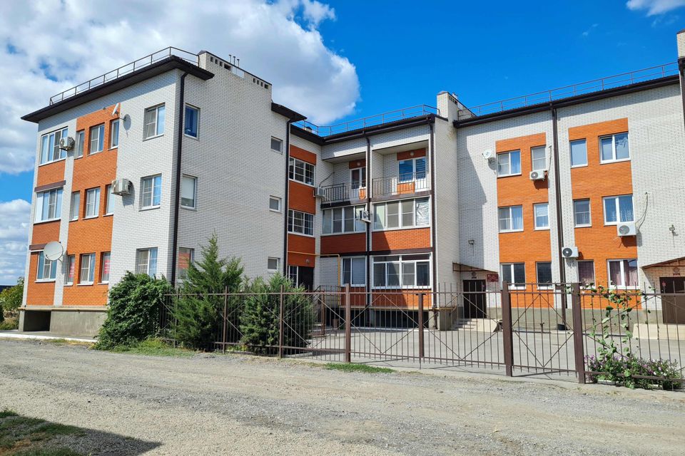 Продаётся 2-комнатная квартира, 60 м²