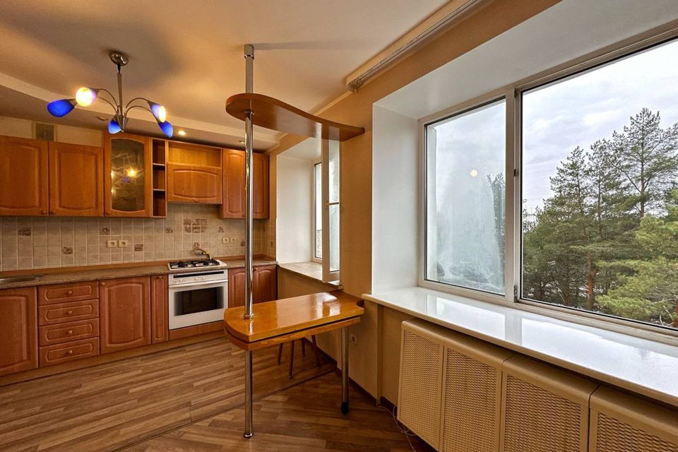 Продаётся 3-комнатная квартира, 63.6 м²
