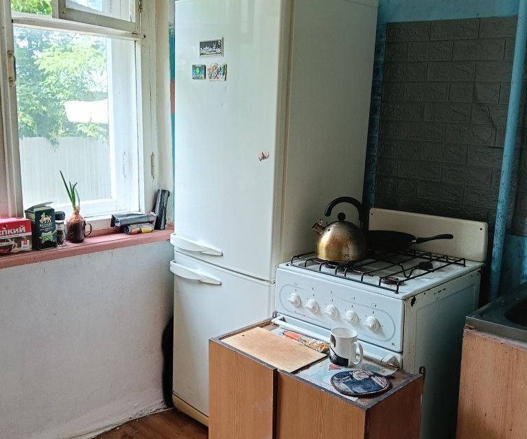 Продаётся комната в 1-комн. квартире, 18 м²