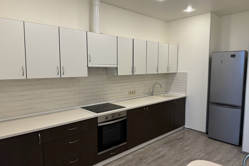 Продаётся 1-комнатная квартира, 60 м²